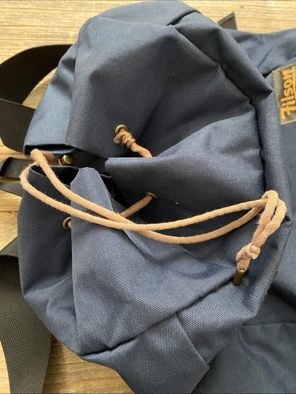 Filson Alaska Outfitters Blue/Brown Drawstring Backpack. - Picture 9 of 13